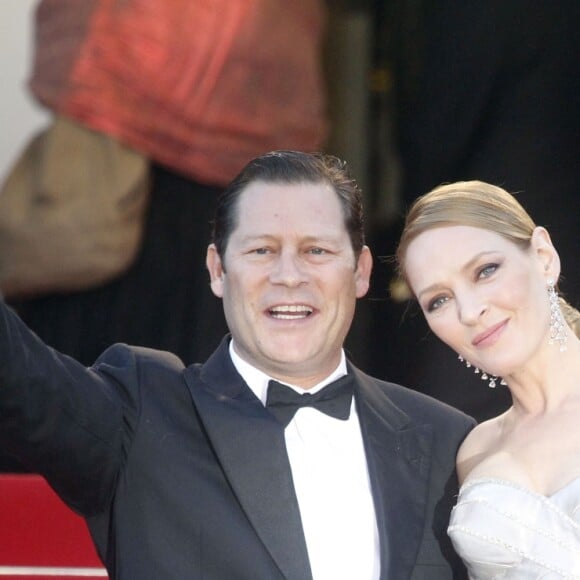 Uma Thurman et Arpad Busson lors de la cérémonie de clôture du Festival de Cannes 2013 avec la projection du film Zulu. Le couple a eu en 2012 une fille, Luna.