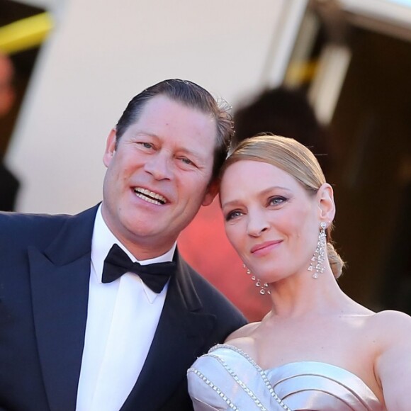 Uma Thurman et Arpad Busson lors de la cérémonie de clôture du Festival de Cannes 2013 avec la projection du film Zulu. Le couple a eu en 2012 une fille, Luna.
