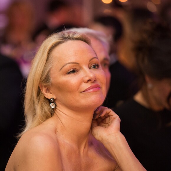 Pamela Anderson - 40 ème édition "The Best Awards" à l'hôtel Four Seasons George V à Paris le 27 janvier 2017. © Alain Rolland / Imagebuzz / Bestimage