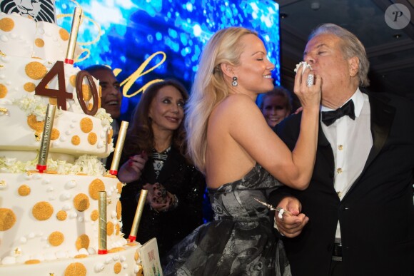 Pamela Anderson et Massimo Gargia - -40 ème édition "The Best Awards" à l'hôtel Four Seasons George V à Paris le 27 janvier 2017 © Alain Rolland / Imagebuzz / Bestimage