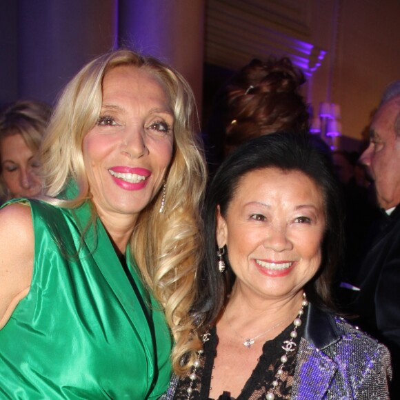 Sylvie Marshall et Jeanne d'Hauteserre (maire du 8ème arrondissement de Paris) à la soirée de la 40ème édition "The Best Awards" à l'hôtel Four Seasons George V à Paris, le 27 Janvier 2017. © Philippe Baldini/Bestimage