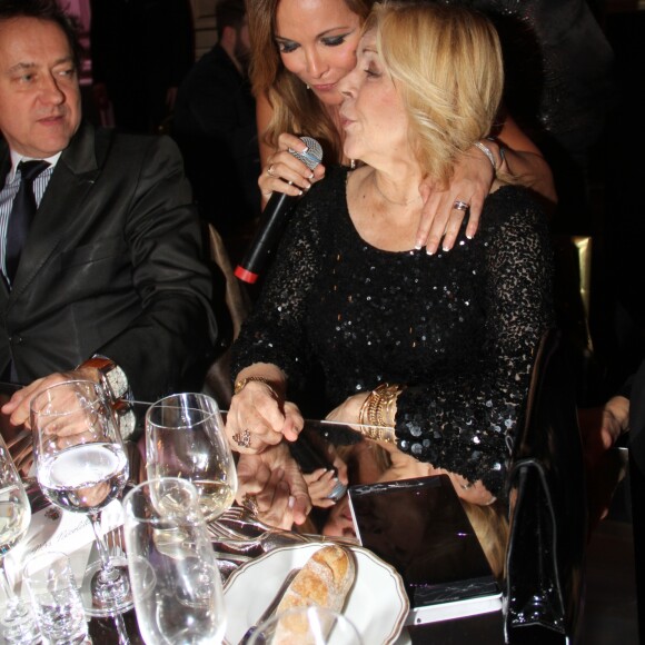 Hélène Ségara et Nicoletta avec son mari Jean-Christophe Molinier à la soirée de la 40ème édition "The Best Awards" à l'hôtel Four Seasons George V à Paris, le 27 Janvier 2017. © Philippe Baldini/Bestimage