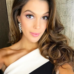 Iris Mittenaere, élue Miss Univers, a publié un selfie sur sa page Instagram, le 1er février 2017