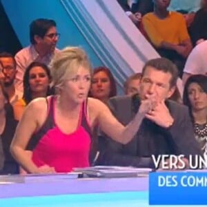 Les chroniqueurs sur le plateau de "TPMP", mercredi 1er février, C8