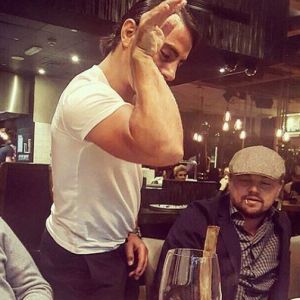 Nusret Gökçe alias Salt Bae et Leonardo DiCaprio à Dubaï, le 2 février 2017