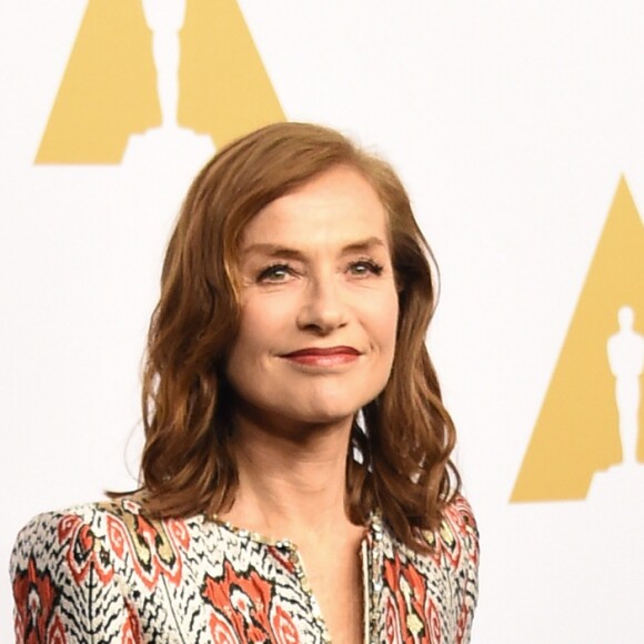Isabelle Huppert (en Armani Privé) à l'Oscar Nominee Luncheon au Beverly Hilton à Beverly Hills, le 6 février 2017 © AdMedia via Zuma/Bestimage