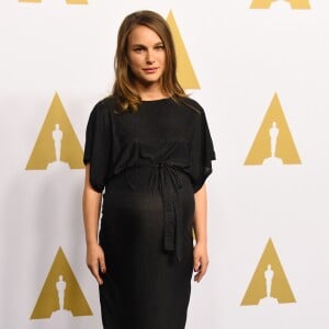 Natalie Portman enceinte à l'Oscar Nominee Luncheon au Beverly Hilton à Beverly Hills, le 6 février 2017 © AdMedia via Zuma/Bestimage