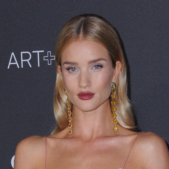 Rosie Huntington-Whiteley au gala LACMA Art + Film à Los Angeles, le 29 octobre 2016