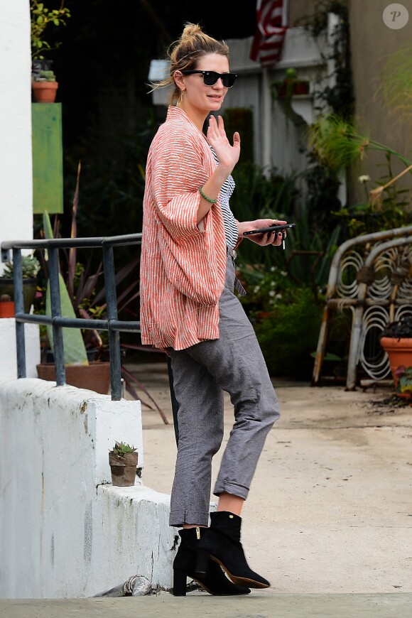 Mischa Barton dans les rues de Los Angeles, le 7 février 2017