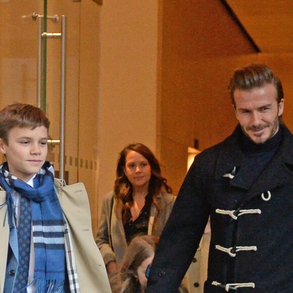 David Beckham et ses enfants Brooklyn, Romeo, Cruz et Harper quittent l'EDITION New York. Le 12 février 2017.