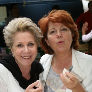 Françoise Laborde et Véronique Genest - 27ème édition du salon du livre de Cosne-sur-Loire, le 31 mai 2015.