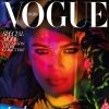 Valentina Sampaio en couverture du numéro de mars de Vogue Paris. Photo par Mert & Marcus.