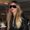 Khloé Kardashian arrive à l'aéroport LAX de Los Angeles, Californie, Etats-Unis, le 13 février 2017.