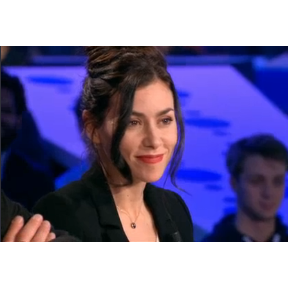 Olivia Ruiz dans "On n'est pas couché", le 18 février 2017 sur France 2.