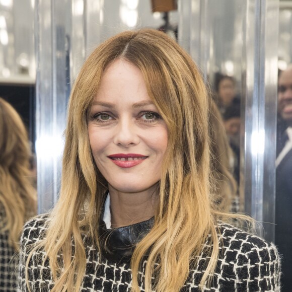 Vanessa Paradis au défilé de mode Haute-Couture printemps-été 2017 "Chanel" au Grand Palais à Paris le 24 janvier 2017. © Olivier Borde / Bestimage