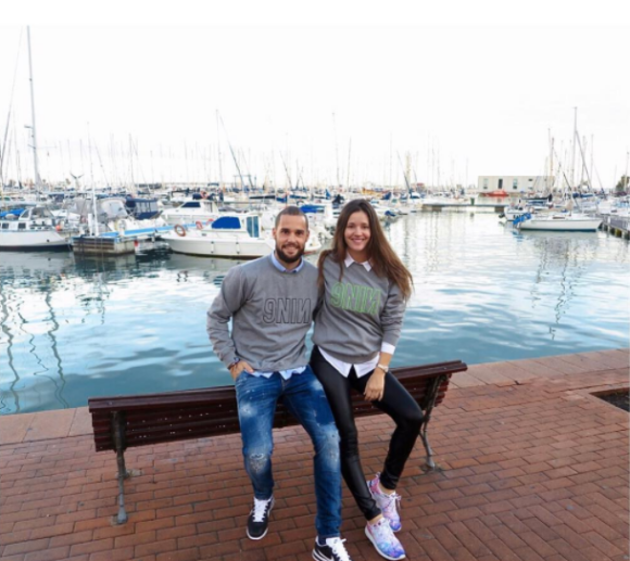 Le footballeur Mario Suarez et le mannequin Malena Costa, parents d'une petite Matilda née en juin 2016, attendent en 2017 leur deuxième enfant. Photo Instagram lors de la Saint-Valentin le 14 février 2017, à Alicante.
