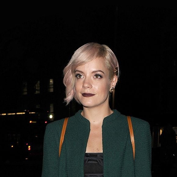 Lily Allen - Arrivée des people au vernissage de l'exposition "Mademoiselle Privé" à la Galerie Saatchi à Londres, le 12 octobre 2015.  People arriving at the "Mademoiselle Privé" Chanel Exhibition Party held at Saatchi Gallery in London, on October 12th 2015.12/10/2015 - Londres