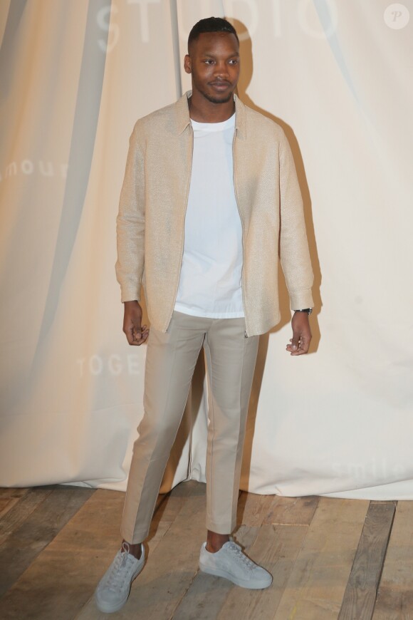 Ahmed Dramé - Défilé de mode "H&M STUDIO" collection prêt-à-porter printemps-été 2017/2018 au Tennis Club de Paris, le 1er mars 2017. © CVS/Veeren/Bestimage