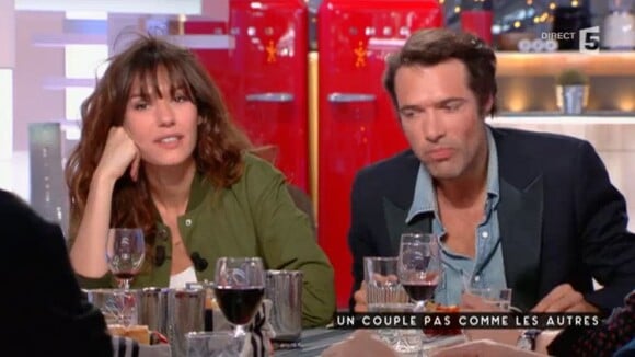 Doria Tillier et Nicolas Bedos invités de "C à vous sur France 5", le 2 mars 2017.