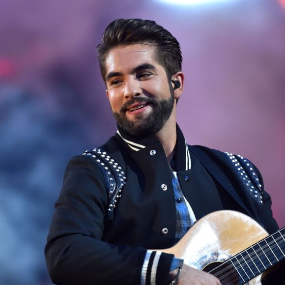 Exclusif - Kendji Girac lors de l'émission de télévision pour TF1 "La Chanson de l'Année 2016" à Nîmes le 17 juin 2016. © Bruno Bebert / Bestimage
