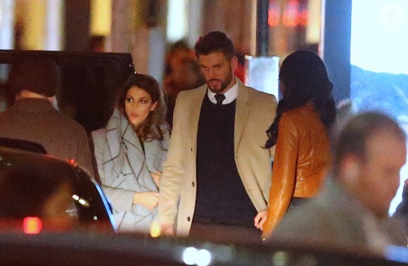 Exclusif - Iris Mittenaere (Miss Univers) et son compagnon Matthieu rentrent chez eux après le défilé Sherri Hill lors de la fashion week à New York, le 13 février 2017.