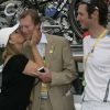 Andy Schleck avec le grand-duc Henri et la grande-duchesse Maria Teresa de Luxembourg lors des Jeux olympiques de Pékin en 2008.