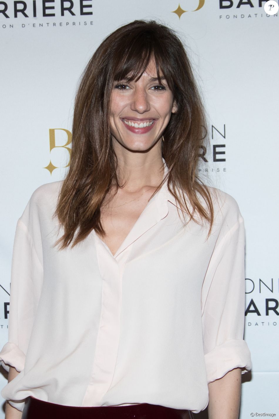 Doria Tillier lors de l'avantpremière du film Monsieur & Madame