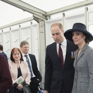 La duchesse Catherine de Cambridge et le prince William ont rencontrés les invités de la réception qui suivait l'inauguration d'un monument à la mémoire des soldats britanniques tombés en Irak et en Afghanistan, à Londres le 9 mars 2017.