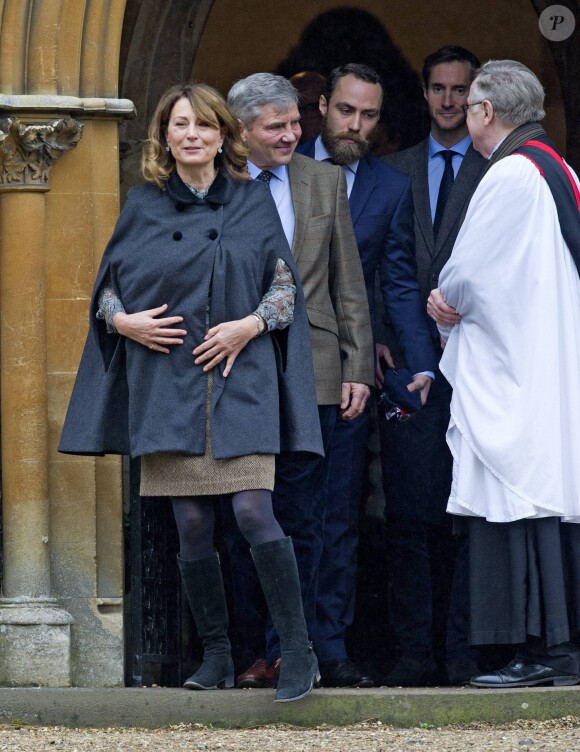Carole Middleton, Michael Middleton, James Middleton et James Matthews, le fiancé de Pippa lors de la messe de Noël le 25 décembre 2016 à Englefield, Berkshire, dans l'église où aura lieu en mai 2017 leur mariage.