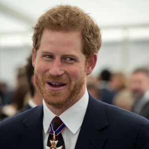 Le prince Harry lors de l'inauguration d'un monument à la mémoire des soldats britanniques tombés en Irak et en Afghanistan à Londres le 9 mars 2017.