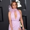 Jennifer Lopez à la cérémonie des Grammy Awards au Staples Center à Los Angeles le 12 Février 2017.