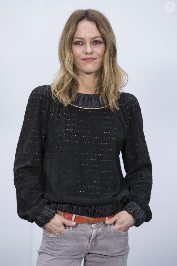 Vanessa Paradis lors du photocall au défilé de mode "Chanel" collection prêt-à-porter Automne-Hiver 2017/2018 au Grand Palais à Paris, France, le 7 mars 2017. © Olivier Borde/Bestimage