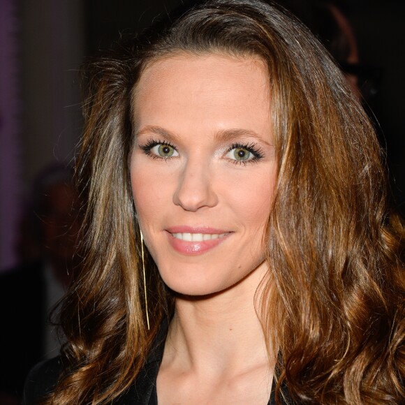 Lorie (Laure Pester) - Dîner de gala de la première édition des prix "les Stéthos d'Or" en faveur de la Fondation pour la recherche en physiologie dont le docteur Frédéric Saldmann est le directeur scientifique à l'hôtel George V à Paris le 13 mars 2017. © Coadic Guirec/Bestimage