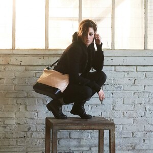 Kristen Stewart figure sur la nouvelle campagne maroquinerie de Chanel, consacrée au sac "Gabrielle".
