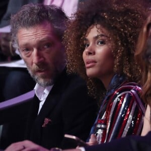 Vincent Cassel et sa compagne Tina Kunakey au défilé "Victoria's Secret Paris 2016" au Grand Palais à Paris, le 30 novembre 2016. © Cyril Moreau/Bestimage