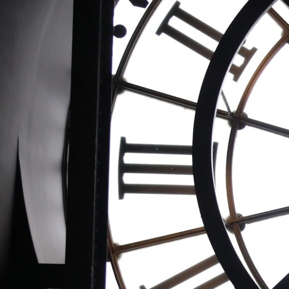 Le prince William et Kate Middleton visitent la galerie des impressionnistes au musée d'Orsay à Paris le 18 mars 2017.