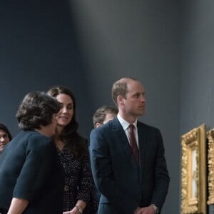 Laurence des Cars, présidente du musée d'Orsay - Le prince William et Kate Middleton visitent la galerie des impressionnistes au musée d'Orsay à Paris le 18 mars 2017.