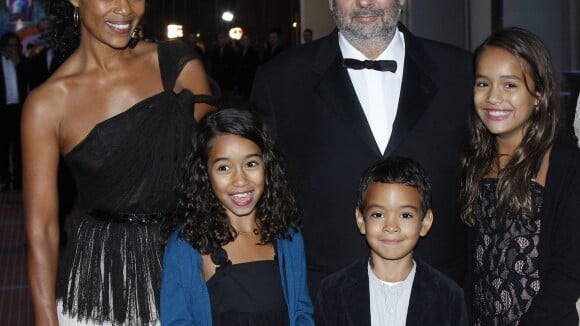 Luc Besson bousculé et chahuté par ses enfants pour son anniversaire