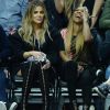 Khloe Kardashian et sa meilleure amie Malika Haqq regardent jouer Tristan Thompson contre les Clippers de Los Angeles, le 18 mars 2017