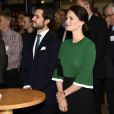  La princesse Sofia et le prince Carl Philip de Suède ont inauguré ensemble un centre de loisirs pour les jeunes défavorisés à Husby, dans la banlieue de Stockholm, le 17 mars 2017. 
