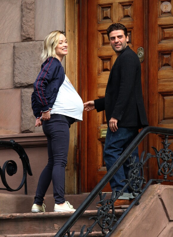 Olivia Wilde et Oscar Isaac sur le tournage du film "Life Itself" à New York le 21 mars 2017.