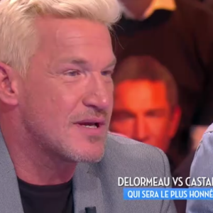 Benjamin Castaldi s'en prend violemment à Cauet et Stéphane Guillon dans "Castaldi vs Delormeau : Qui sera le meilleur animateur ?". C8, le 23 mars 2017.