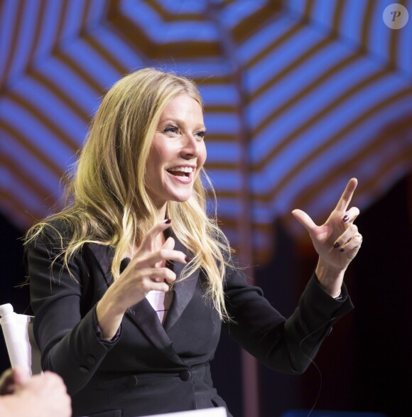 Gwyneth Paltrow à la soirée The Game Plan: Strategies for Entrepreneurs' lors du Airbnb Open 2016 au théâtre Orpheum à Los Angeles, le 19 novembre 2016