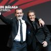 Antonio Banderas reçoit son prix des mains de son frère Francisco Javier Banderas - Antonio Banderas reçoit le prix Biznaga de Oro lors du 20ème Festival du Film de Malaga en Espagne, le 25 mars 2017