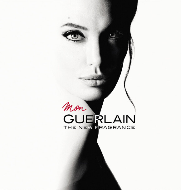 Angelina Jolie, sensuelle et romantique pour Mon Guerlain.