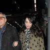 George Clooney et sa femme Amal arrivent à Londres par l'Eurostar le 26 février 2017.