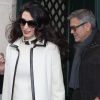 George Clooney et sa femme Amal à la sortie de leur hôtel, L'Hôtel, à Paris. Le 25 février 2017