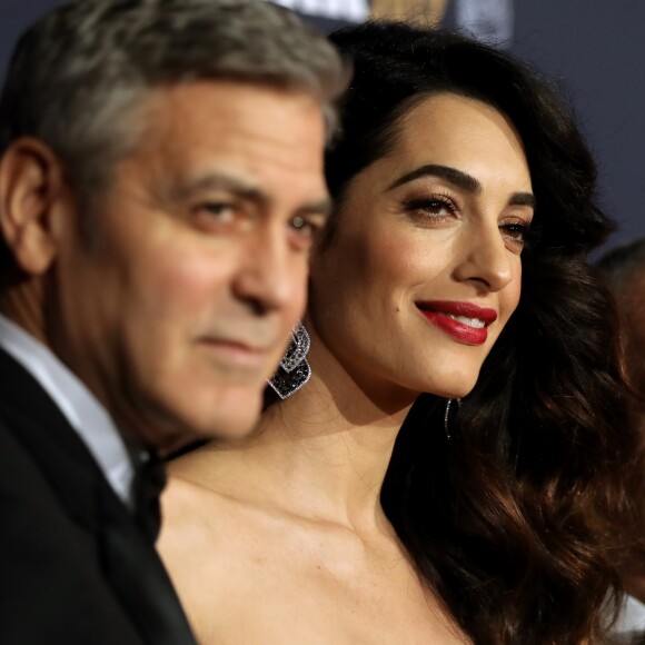George Clooney et son épouse Amal Clooney - Photocall de la 42ème cérémonie des Cesar à la salle Pleyel à Paris, le 24 février 2017.