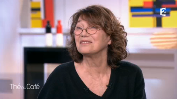 Jane Birkin a évoqué avec Catherine Ceylac sa situation sentimentale actuelle dans l'émission Thé ou Café diffusée le 1er avril 2017 sur France 2.