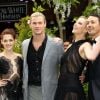 Kristen Stewart, Chris Hemsworth, Charlize Theron et Rupert Sanders à la première de "Blanche-Neige et le Chasseur" à Londres le 14 mai 2012